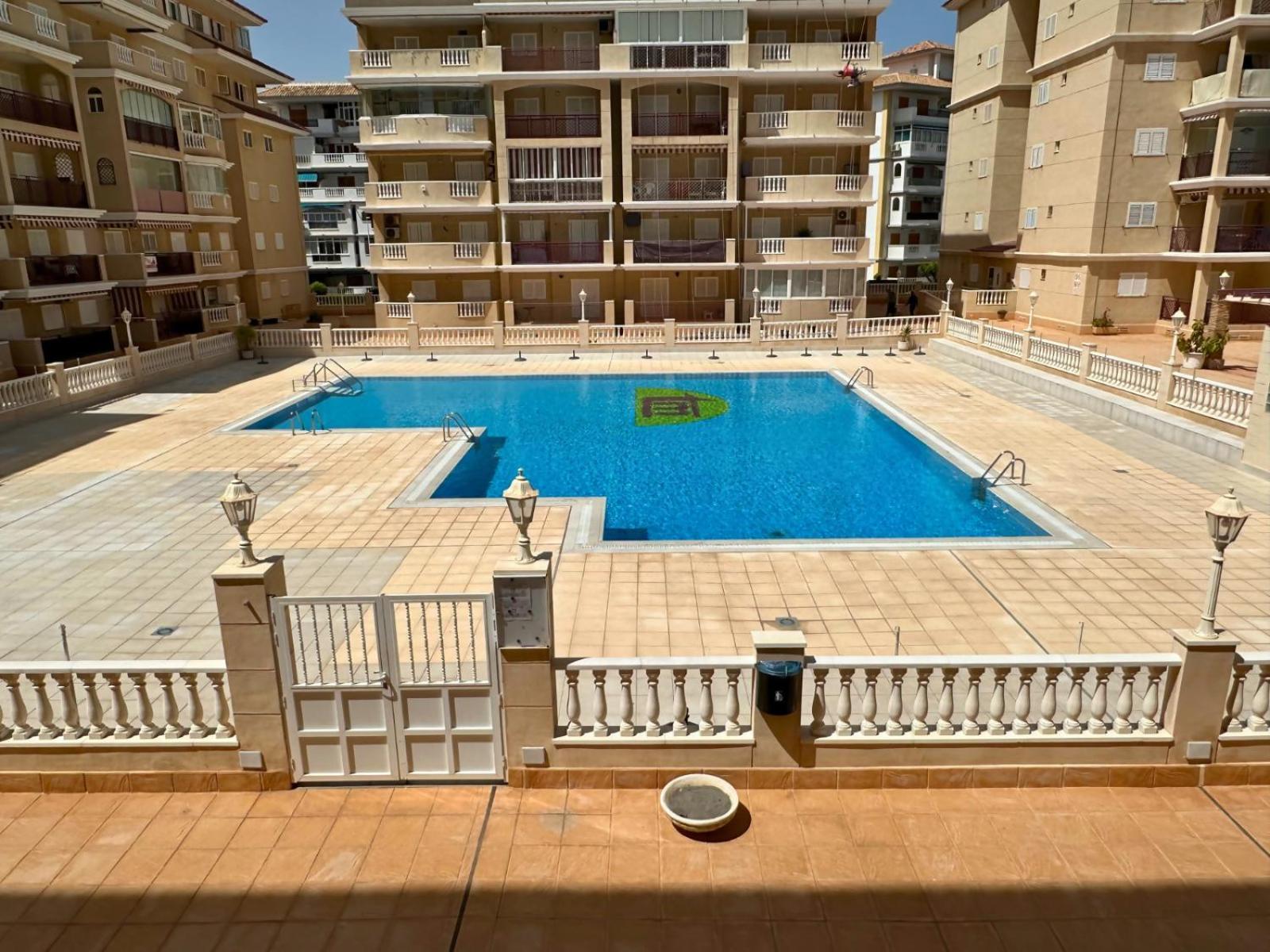 Cipres 4 Apartamento En Urbanizacion Con Piscina Торевьиа Экстерьер фото